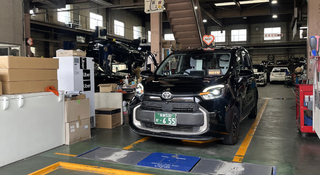 エンジンオイルの供給不安を受け、MKタクシーグループのエムケイ自動車が持ち込みオイル交換を追加料金なしで実施