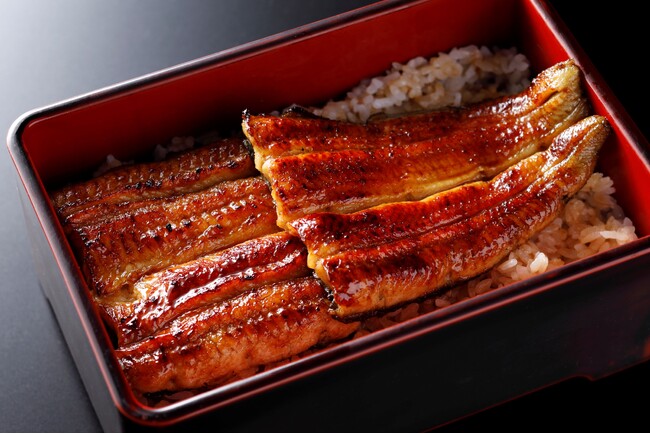 夏のご褒美に、とろける口どけ。浜名湖産鰻「でしこ」会席を堪能!