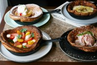 京都・下京区の「Le Pain Ikariya Kyoto」5種のベイクドダッチパンケーキモーニングを7/4より提供開始