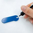 「UV Bondy mini」極細ニードルチップ採用で難しかった繊細な作業を実現 「UV Bondy mini」極細ニードルチップ採用で難しかった繊細な作業を実現
