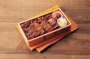 【頂極】博多和牛角切りロースとカルビ弁当 【頂極】博多和牛角切りロースとカルビ弁当