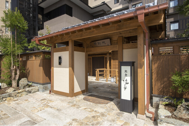 【本日営業再開】 『白鷺の湯 能登 海舟』、2年半ぶりにお客様のお迎えをスタート