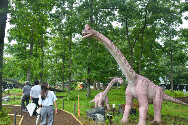 東北初上陸！ダイナソーアドベンチャーツアー 大恐竜パークみちのく公園　2026年7月18日（土）より開催(国営みちのく杜の湖畔公園)