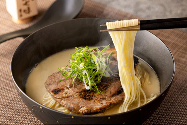 横浜のホテルで味わう本格ラーメンが新登場「ラーメン“花鶏(あとり)” 」～シェラトンオリジナルラーメン～　2026年8月1日（土）より限定販売スタート