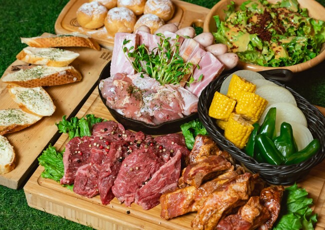 【愛知県名古屋市】今年の夏は「涼しくBBQ」が新定番。野並駅徒歩5分のウッドデザインパーク野並店で快適な室内BBQを。