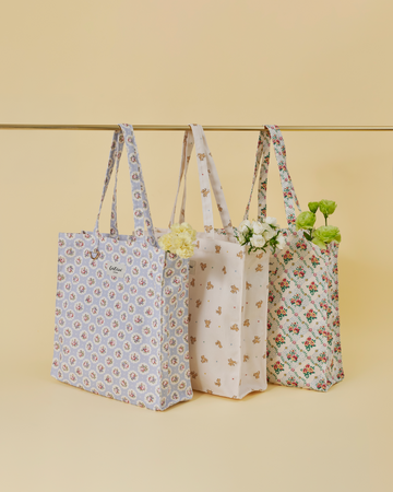 【Cath Kidston】クマやお花など６つのアートでお揃いにできる、新作トートやショルダーパースなどを8月1日（土）に発売！