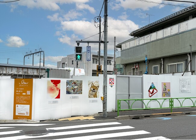 都市に洗練された空間を創造するフェイスネットワーク 「まちからアート 仮囲いデザインのアイディアコンテストVol.５」 受賞作品の２箇所目の作品展示を開始！