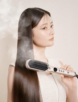 ≪とかすだけで瞬間(※1)　うるツヤストレート≫忙しい朝でも手軽にサロン級の仕上がりへ導く「イコエル ケアスチームブラシアイロン」が新発売｜icoelle（イコエル）