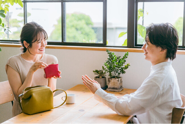 デートの割り勘提案で8割女性が「好感度下がる」の衝撃…2024年比較で見る”デート奢り・奢られ論争”2026版【オミカレ婚活実態調査】
