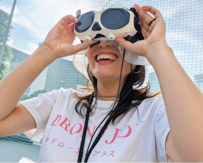 「難しそう」を「自分にもできる」へ。Antigravity A1の女性向け360度ドローン体験会を東京で開催