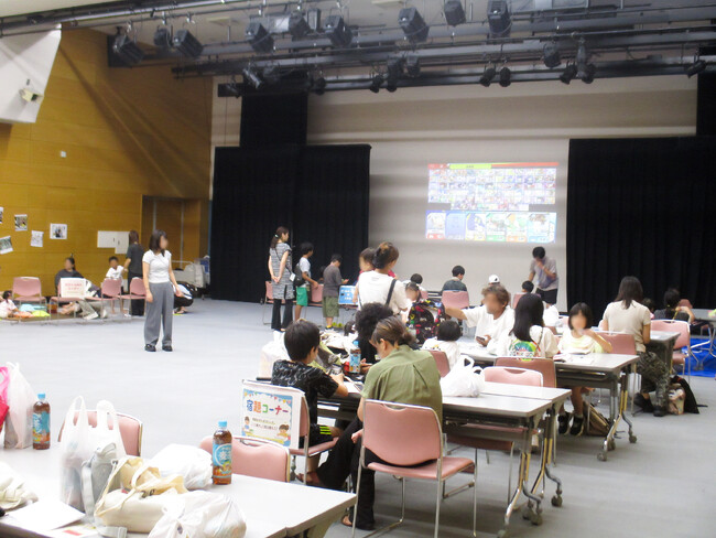 【佐賀市】夏休みの宿題も遊びも、涼しい室内で自由に