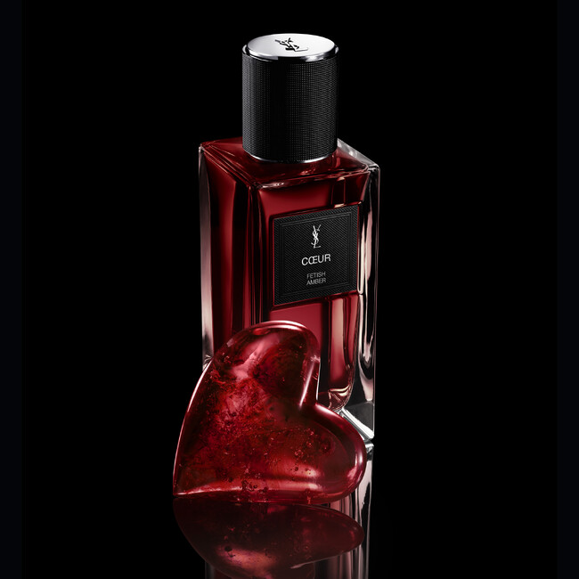 【YSL BEAUTY】伝説のハートのジュエリーを香りに昇華させたアンバリー スパイシーの香り「ル ヴェスティエール デ パルファム クール」誕生。