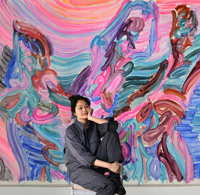 世界的に活躍するアーティスト 江上越さんによるアートセラピーを実施
