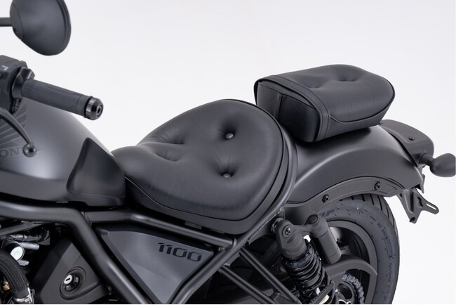 ふかふかソファーシート第二弾はrebel1100の お尻の痛みを解消