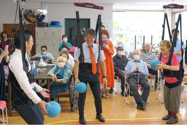 歩行リハビリ支援システム「夢歩」の販売を開始、第一号として医療法人・社会福祉法人 真誠会に導入
