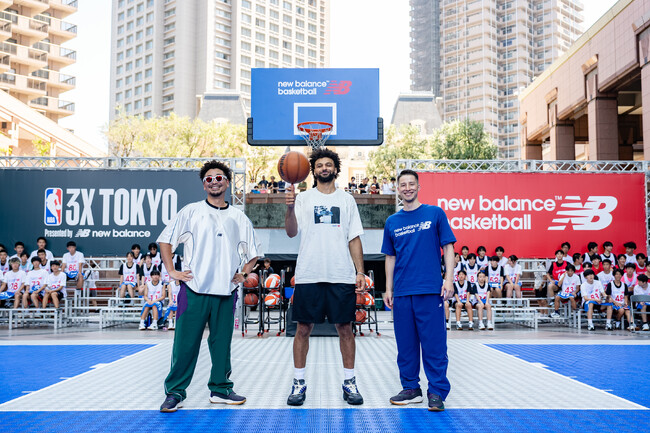 ニューバランス契約アスリート　ジャマール・マレー選手が「NBA　3X TOKYO Presented by New Balance」に登場し中高生プレーヤーと交流。イベントには約5000名が来場。