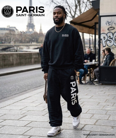 【Paris Saint-Germain】バックのビッグエンブレムが存在感抜群！「クルーネックスウェット＆パンツ」が新登場！