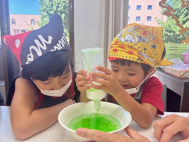 【名古屋・千種区】申込開始当日に定員！英語で「なぜ？」を探究する子ども向け「英語×クッキング×科学」イベント開催