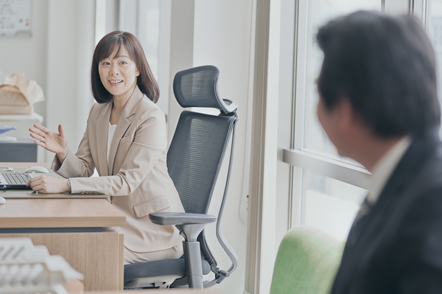 女性管理職・役員の割合、ともに過去最高　女性管理職の増加見通しは3割、役員は1割にとどまる