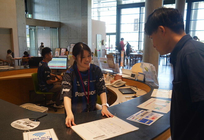 【大阪府茨木市】ガンバ大阪をサポート おにクルスタッフがユニフォーム着用しホームゲームをPR