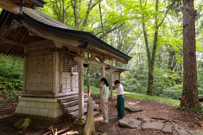 霊泉の守護と岩手山信仰の女人結界点として祀られてきたお社　「網張薬師社 例祭」を９月5日（土）に開催　例祭式典の後は散餅の儀や、さんさ踊りの演舞奉納も！