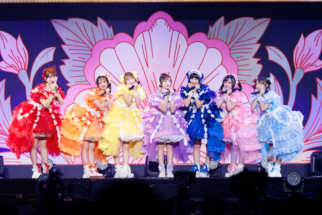 SWEET STEADY デビュー3周年で初の日本武道館公演が決定　満員のぴあアリーナMMで新曲初披露＆涙のサプライズ発表