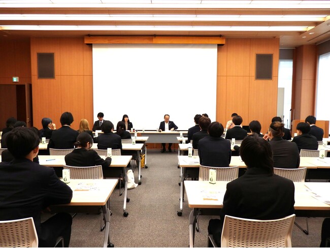 NABI新潟会計ビジネス専門学校生が日本税理士会館を訪問～AI 時代における「税理士」の真の価値とキャリアを現役税理士５名から学ぶ特別研修～