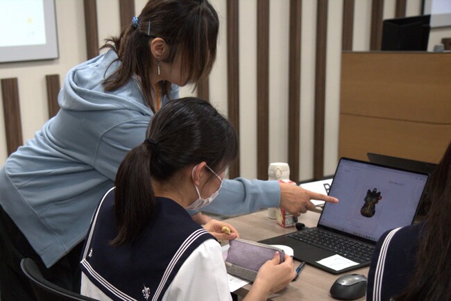 エディフィストラーニング、女子中高生の未来の選択肢を広げる生成AI体験ワークショップを開催