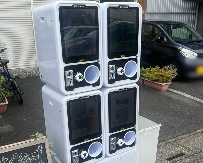 地域イベントへの参加・回遊を創出！蓮田市民まつり周辺でデジタルサイネージ付きガチャを展開