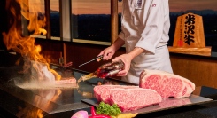 食欲の秋は、ホテル地上72mで贅沢国産牛・和牛を堪能！ランチ「肉量1.5倍」＆ディナー「A5等級・米沢牛」お得にランクアップできる特別企画9/1より期間限定開催