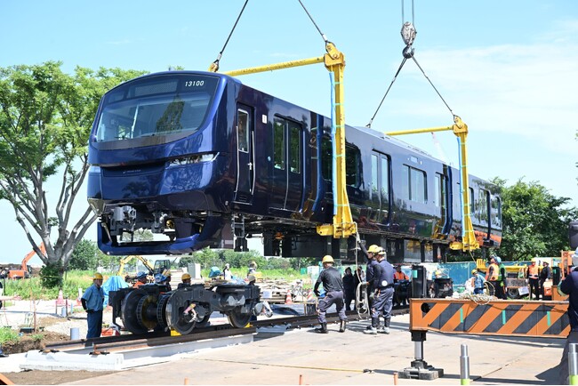 「SOTETSU PARK」に新型車両「13000系」を搬入【相鉄グループ】