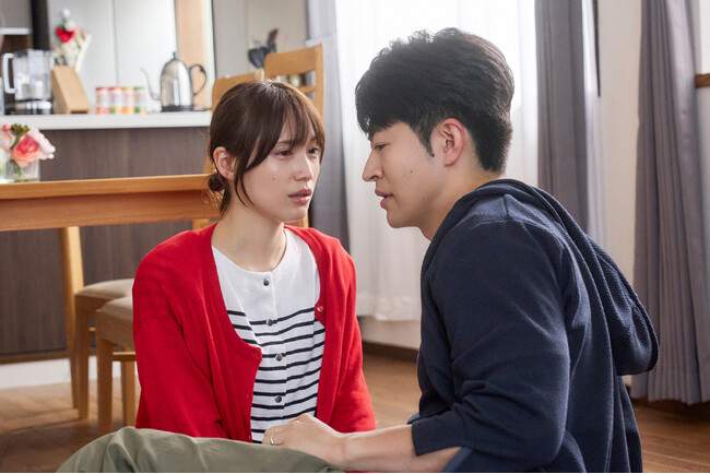 今夜第9話放送！中村ゆりか×佐野玲於 W主演「夫に不倫をお願いされました」花恵(中村ゆりか)と弘樹(佐野玲於)は、ついに離婚を決意!? 精神科医の安西(濱津隆之)から弘樹が受けた驚きの診断結果…