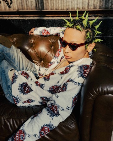 ROYAL FLASHが exclusive item 「TALKING ABOUT THE ABSTRACTION」をリリース！