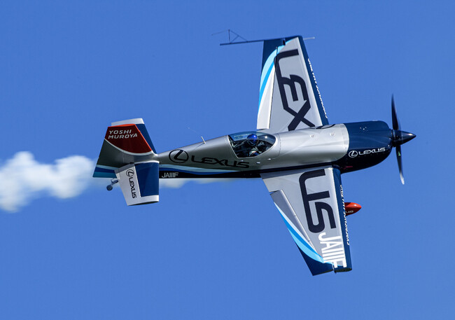 空に描く直径約1kmのスマイル。LEXUS PATHFINDER AIR RACING室屋義秀が「第20回アジア競技大会（2026／愛知・名古屋）」に集うアスリートへ空からエールを贈る