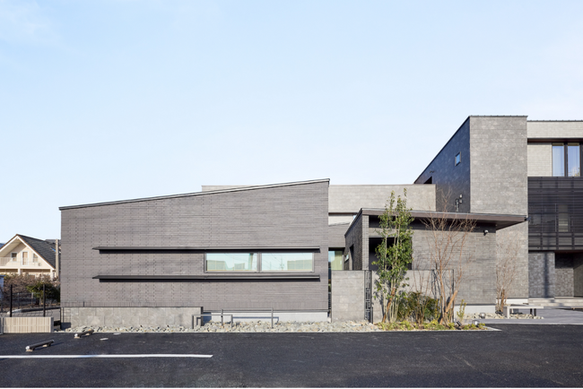 資材・人件費高騰時代の「家の生涯コスト」を1泊で体感。クレバリーホーム春日井店「平屋モデルハウス宿泊体験プログラム」をリニューアル