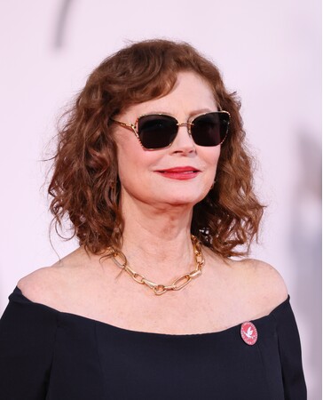 【ブルガリ】スーザン・サランドンが第83回 ヴェネチア国際映画祭のレッドカーペットにてブルガリのアイウェアを纏う