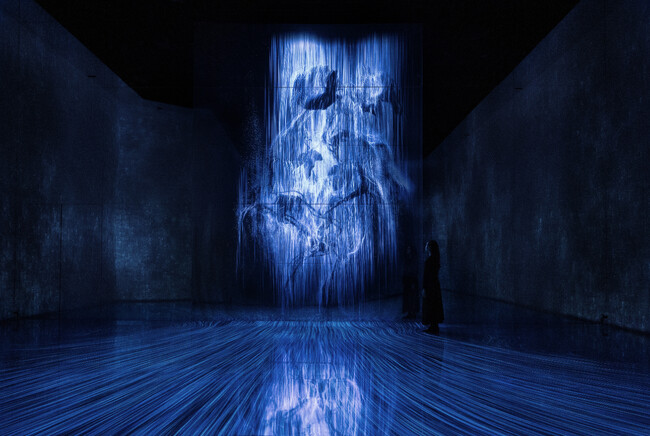新作《私は、流れによって私を知る》、《花幽体》を含む4作品がシンガポール『teamLab Future World』に加わり、体験がさらに拡張。8月29日(土)から