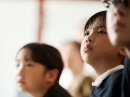 講演に耳を傾ける子どもたち 講演に耳を傾ける子どもたち