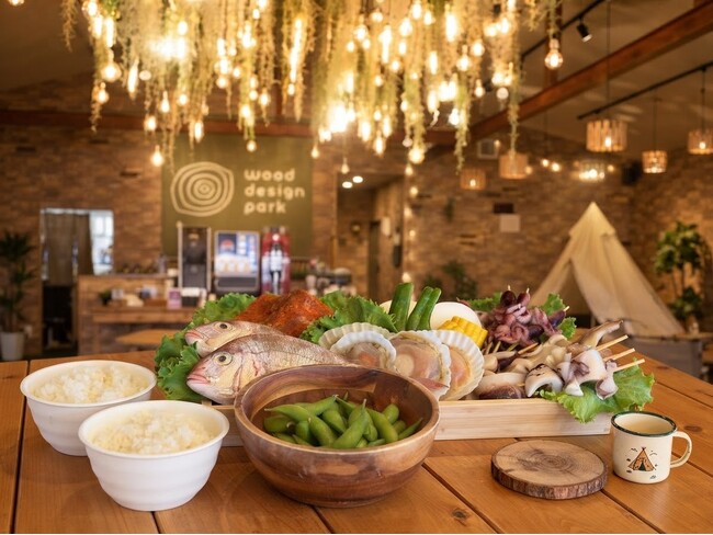 【愛知県名古屋市】9/15～10/31期間限定で「めで鯛」BBQ!? 鯛・ホタテ・タコ・イカ・愛知みかわ豚を豪快に楽しむ「豪華海鮮BBQコース」が登場