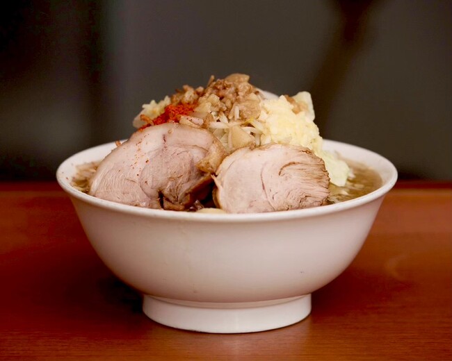 京都のジロリアン歓喜！河原町に二郎インスパイア系ラーメン店「ラーメン荘 地球規模で考えろ サン」10/3(土)オープン