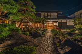 つなぐ宿喜兵衛の外観+庭園 つなぐ宿喜兵衛の外観+庭園