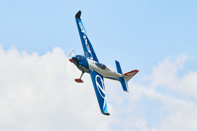室屋義秀、年間ポイント トップタイ。デビッドソンに1勝差でエアレース王座を逃す｜AIR RACE X 2026