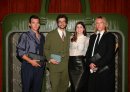 左から、ルパート・フレンド、ポール・アンソニー・ケリー、アレクサンドラ・ダダリオ、ジェイミー・キャンベル・バウアー 左から、ルパート・フレンド、ポール・アンソニー・ケリー、アレクサンドラ・ダダリオ、ジェイミー・キャンベル・バウアー