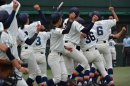 活気付く選手たち 活気付く選手たち