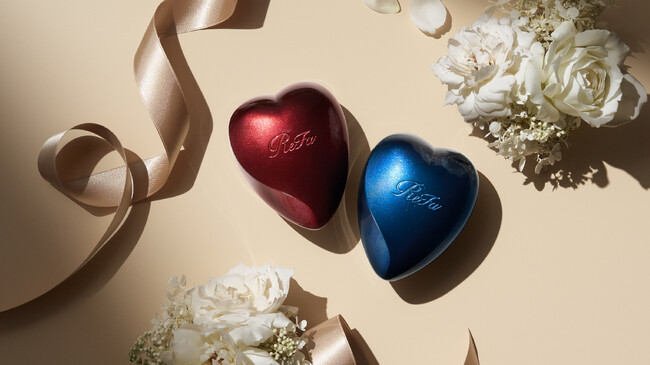 「ReFa HEART BRUSH（リファハートブラシ）」から新カラー登場。 光をとらえて艶やかなきらめきを放つ “グロスボルドー”“グロスネイビー” MTGオンラインショップにて限定発売