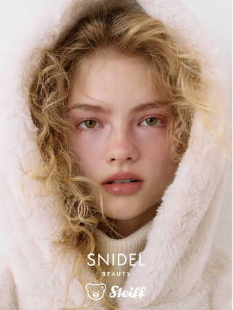 〈SNIDEL BEAUTY〉Steiffとつくる初めてのメイクアップコレクションが誕生！2026 Holiday Collectionを数量限定発売