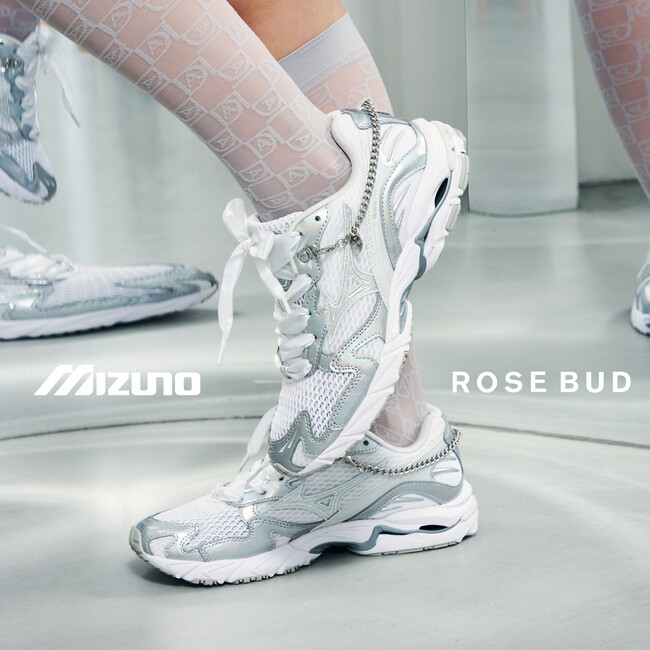 「MIZUNO WAVE」のテクノロジーを搭載した「WAVE RIDER 10」のエクスクルーシブモデル 