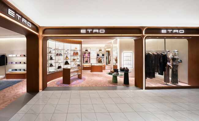 【エトロ】大丸心斎橋店をリニューアルオープン