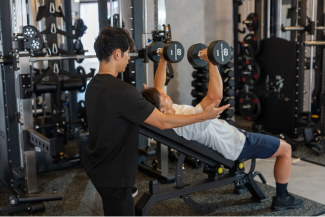 全国110店舗以上展開する「La pilates」から男性専用の新ブランド「OTOKO NO PILATES」が誕生！9月25日、恵比寿にグランドオープン