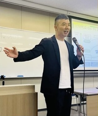 「給与自己申告制度」など独自化で組織改革を進めるアトツギ経営者・松井佑介、10月14日「採用ウルトラキャンプ2026 in 京都」に登壇